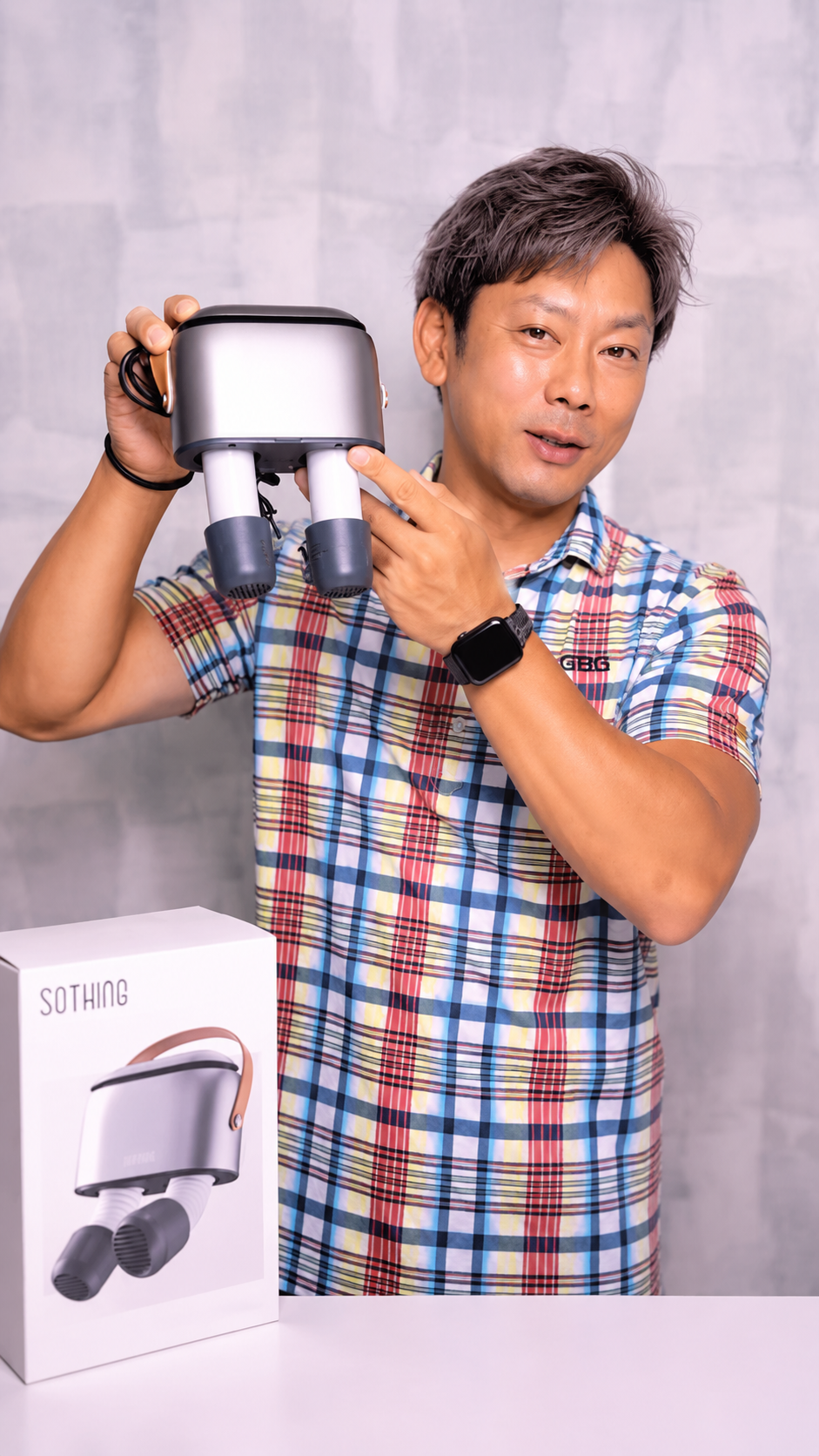 Creator presenting the SOTHING Ultra Boot Dryer